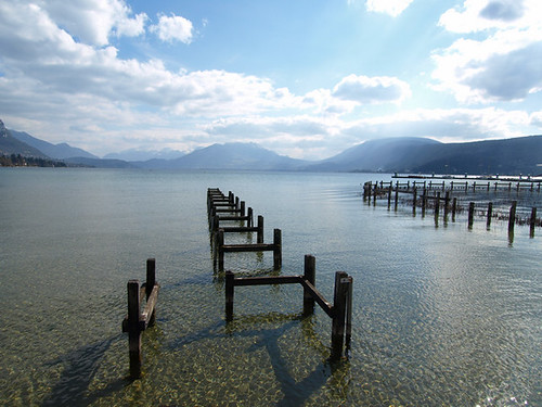 P3194130 (by plateaukao)