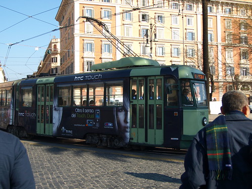 P2192566 (by plateaukao)